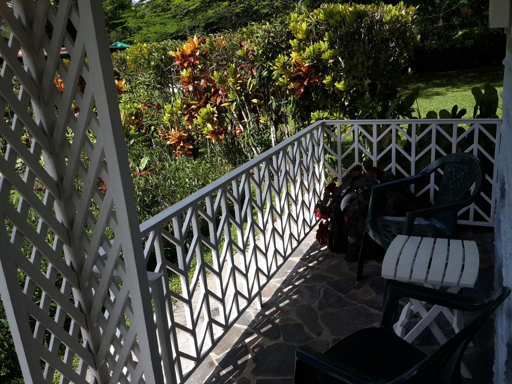 Park Eden Bed&Breakfast Los Llanitos Zimmer foto